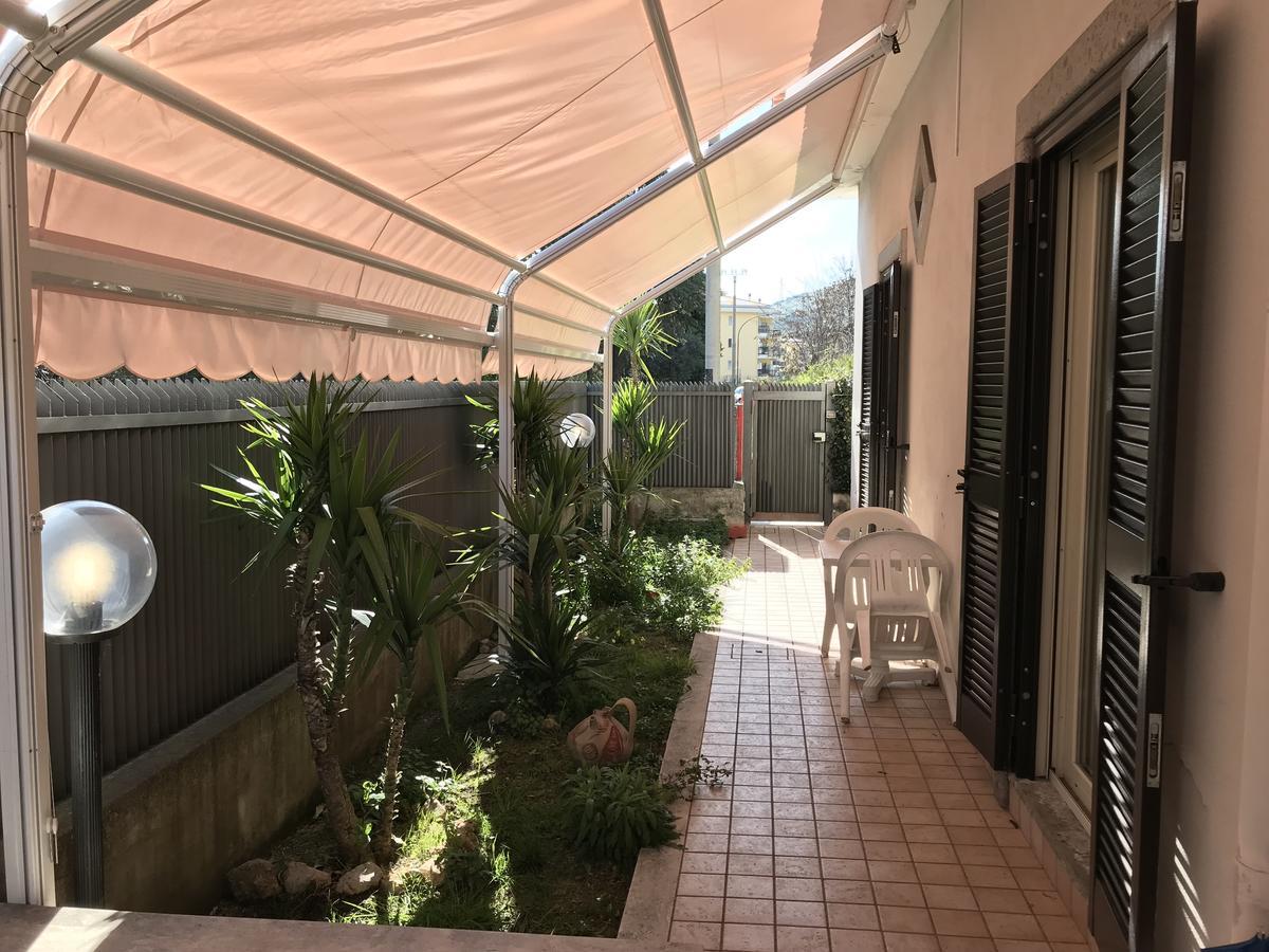 Pompei Deluxe Apartment Formia Exterior foto
